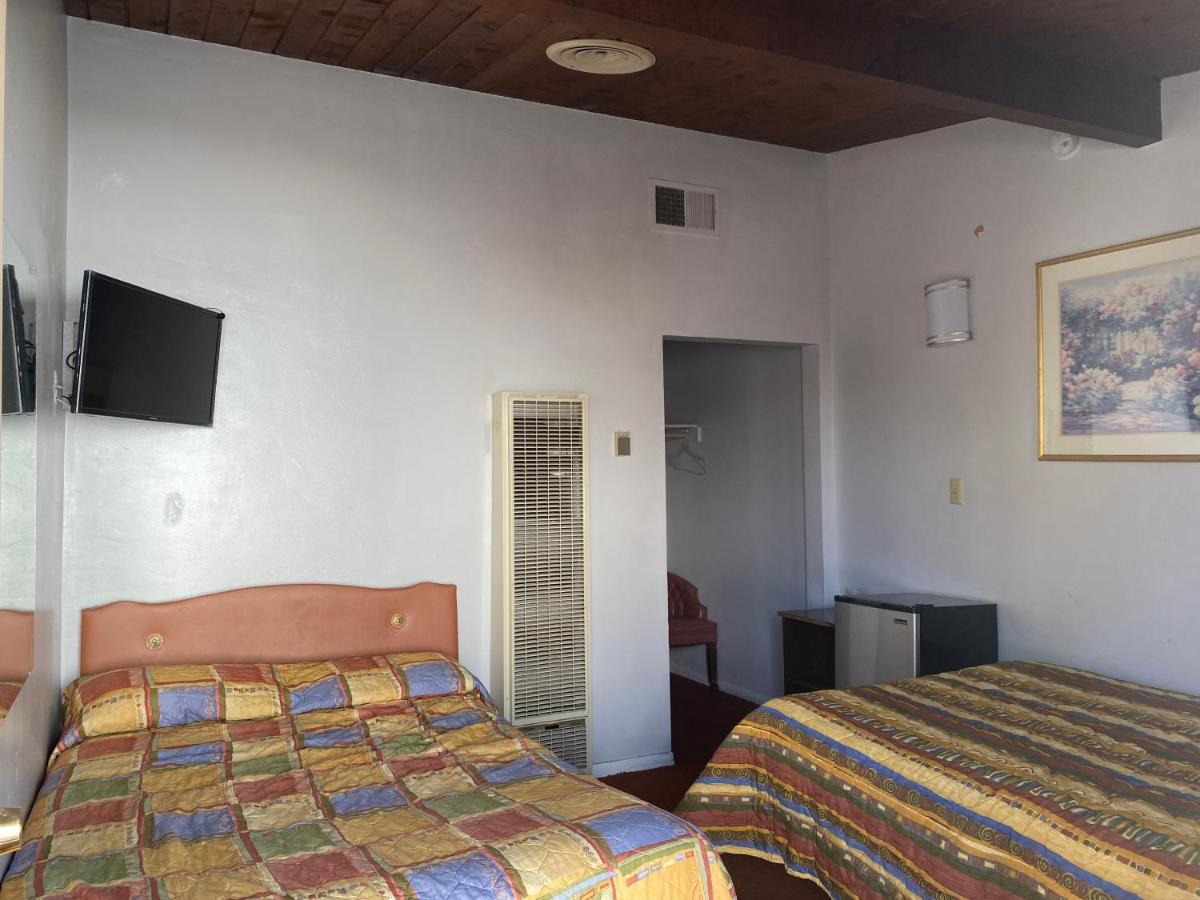 Santa Fe Motel テハチャピ エクステリア 写真
