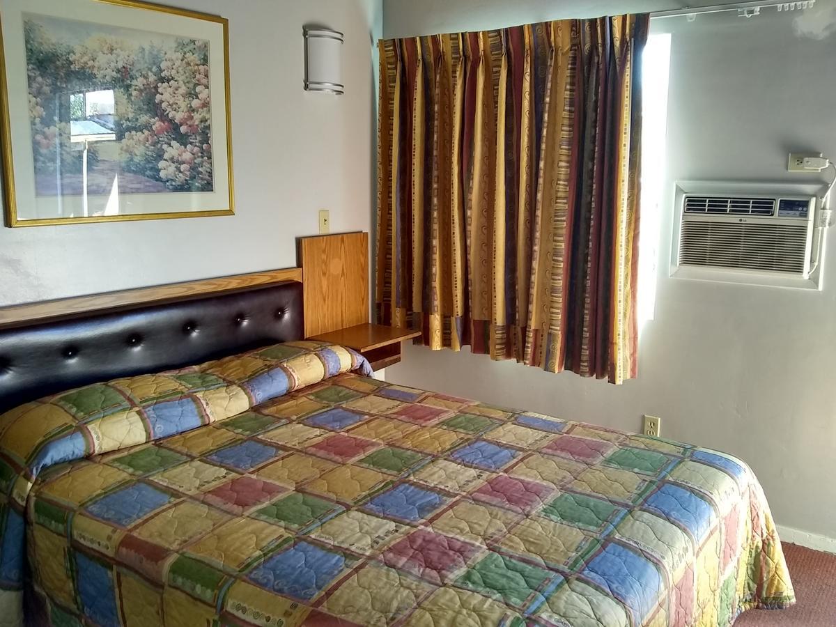Santa Fe Motel テハチャピ エクステリア 写真