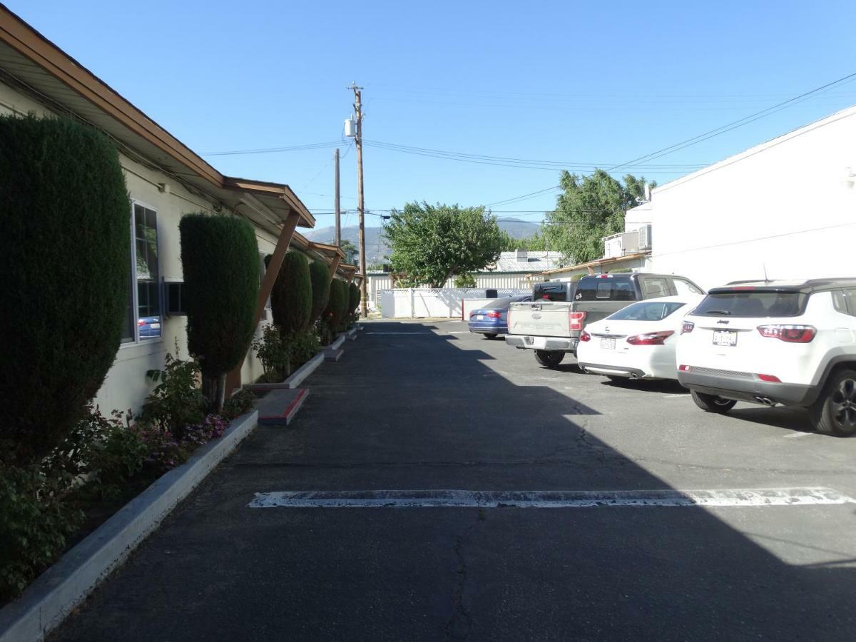 Santa Fe Motel テハチャピ エクステリア 写真